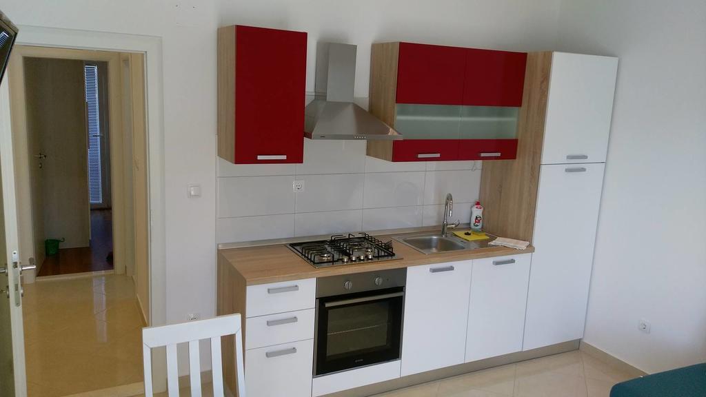 Apartments Marija Трогир Екстериор снимка