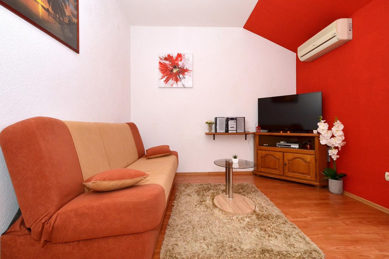 Apartments Marija Трогир Екстериор снимка