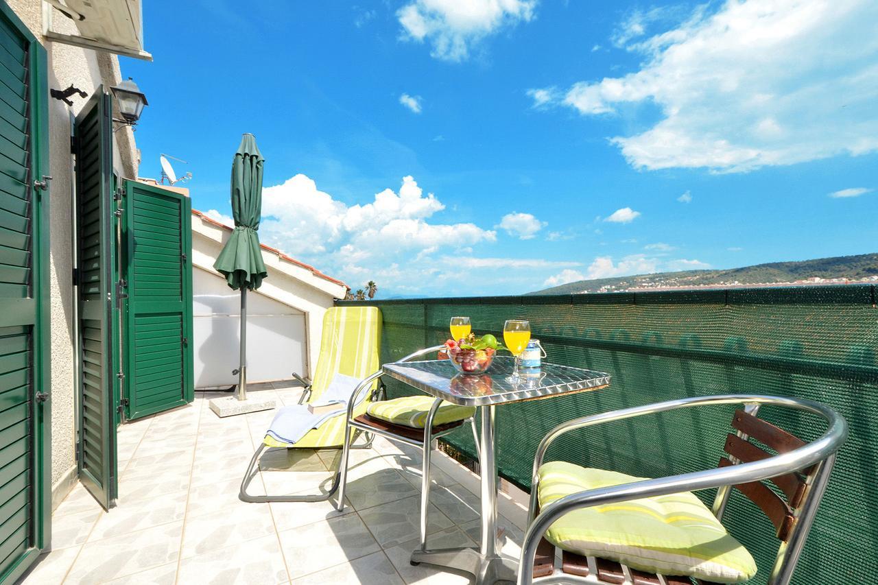 Apartments Marija Трогир Екстериор снимка